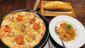 Al Frescos8 015ac6ec