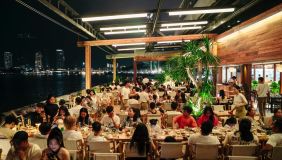 yacht restaurant 2 188a6ab4