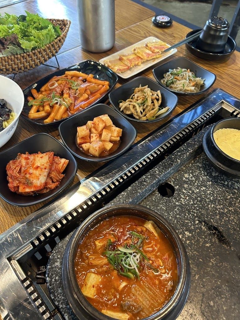 blue house bbq restaurant 4 2eb0bab3