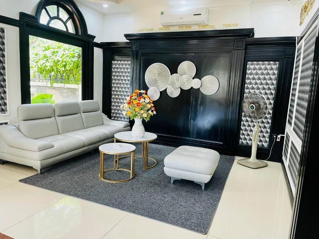 LENA Hotel 6 3c5cde36