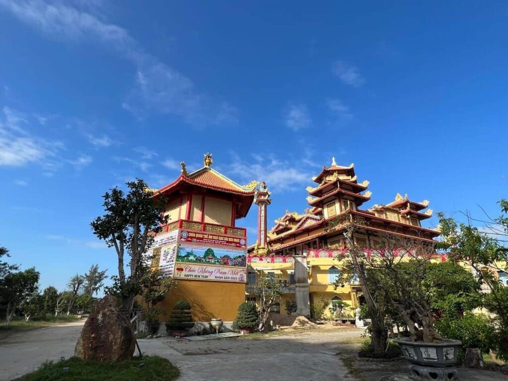 chua quan the am da nang 2 42cc64c0