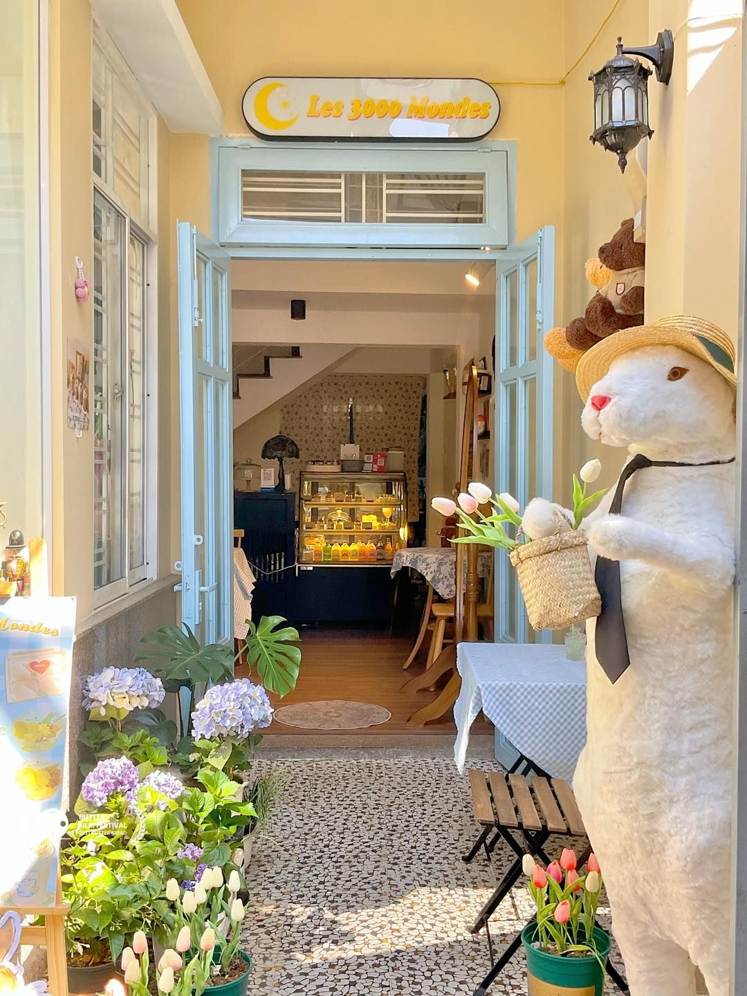 Les 3000 Mondes3 43cc216b