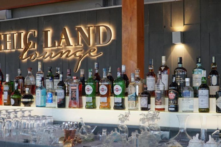 chicland lounge 4 435b56c9