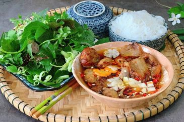 quán ăn ngon đường huỳnh thúc kháng