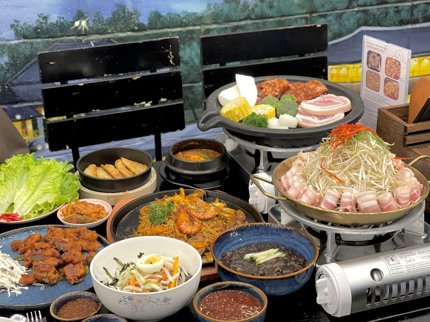 yomma kitchen2 621807a1