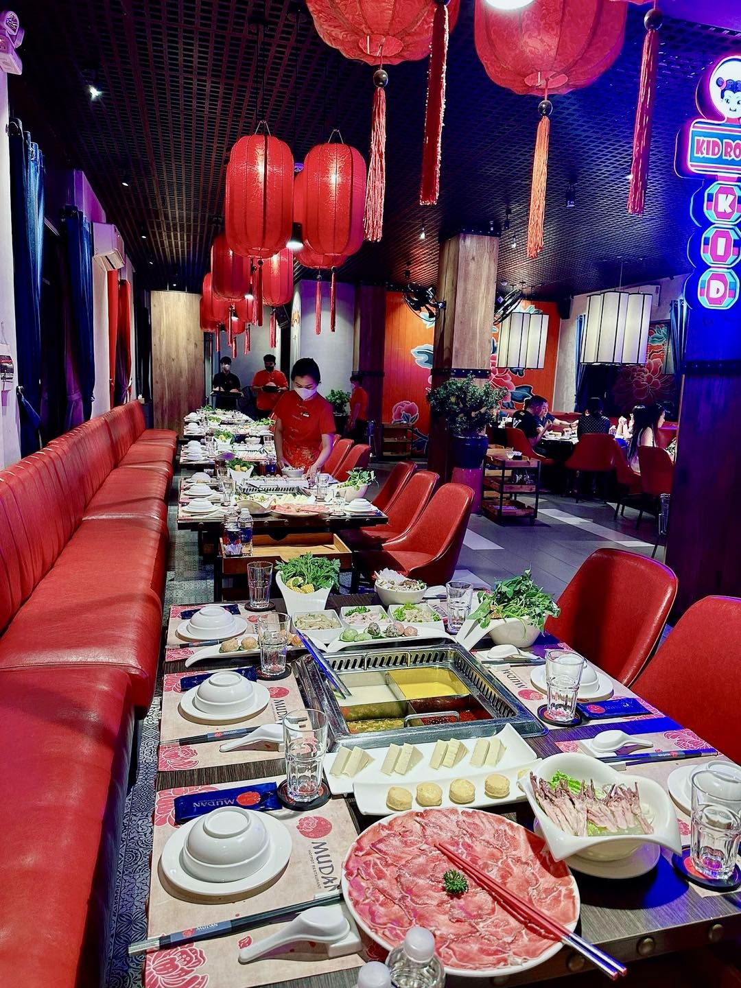 mudan hotpot restaurant 2 7f7dcc2c