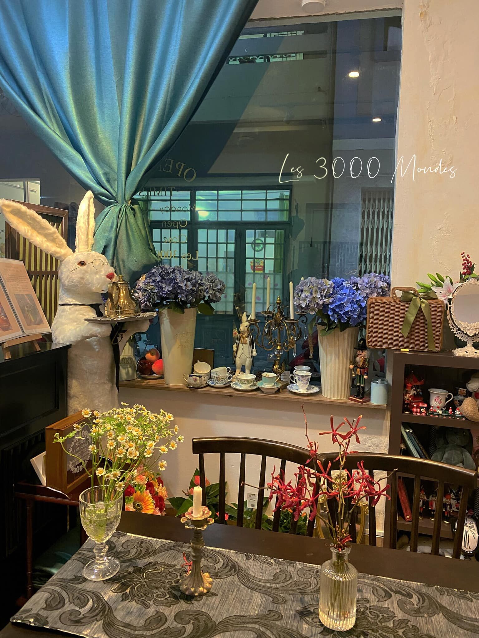 Les 3000 Mondes 2 842fa170