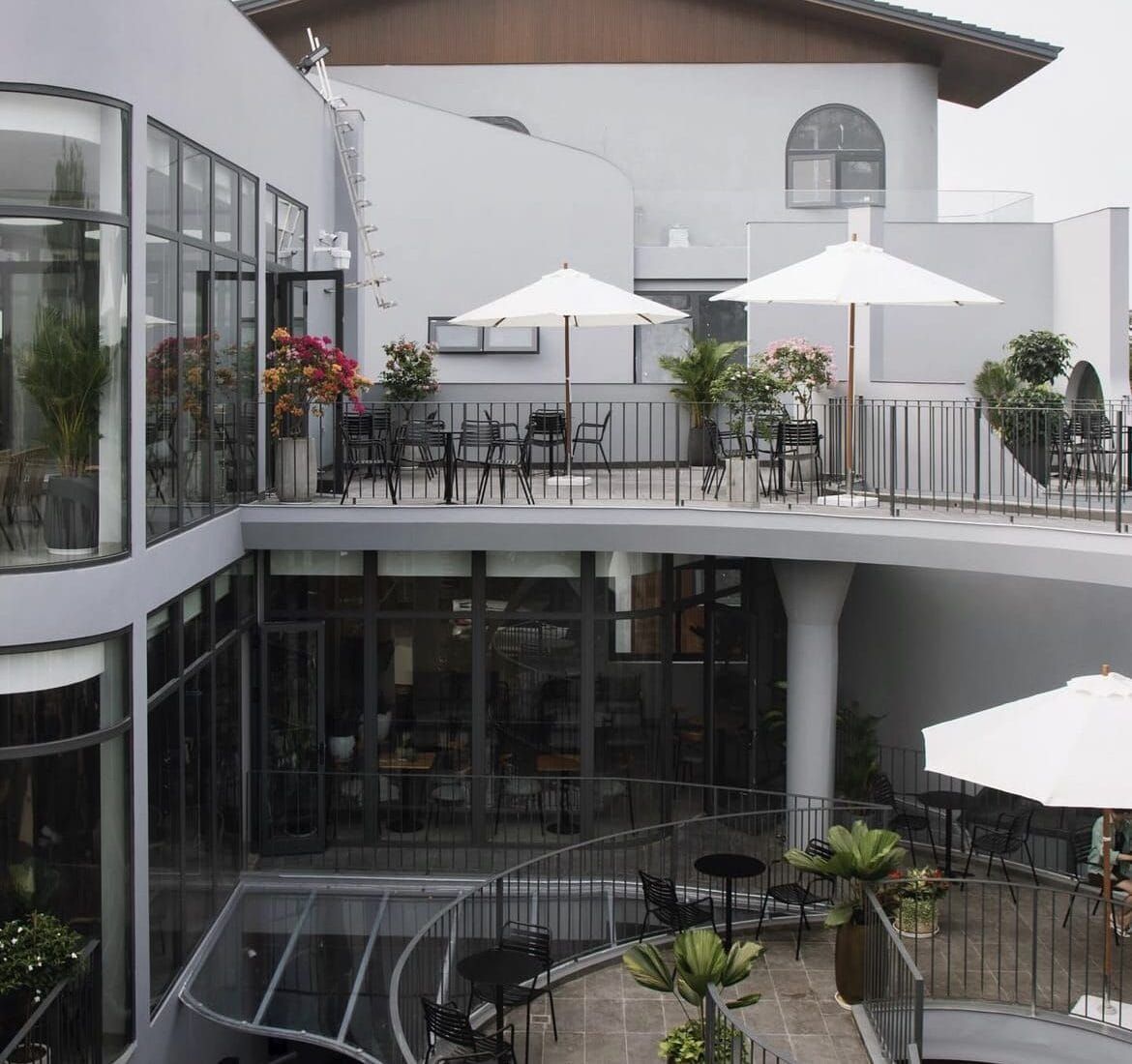 heaven coffee 9 e1741679953209 a9a8c7ad