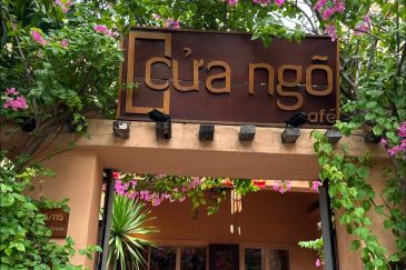 cua ngo cafe b54bde28