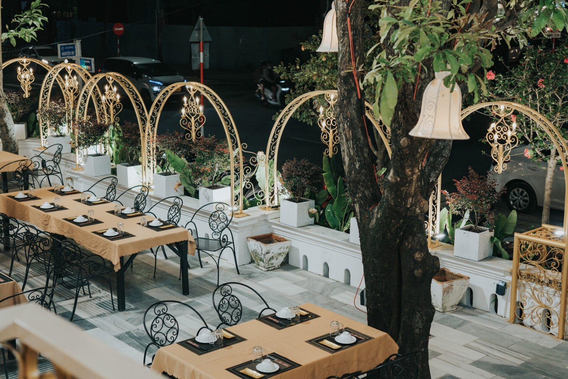 dong duong restaurant1 c4bdcaac