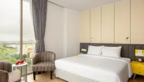 phong giuong doi junior ecf8c8c8