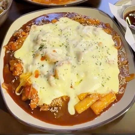 Nha hang Twozzim 8 efa72d4c