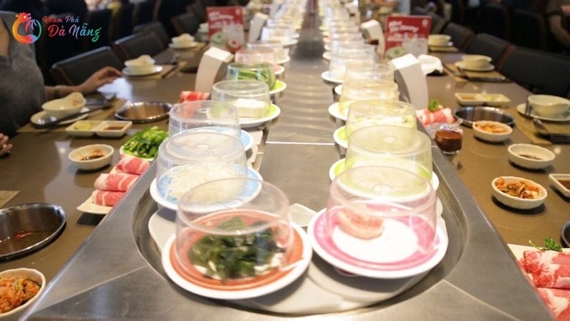 lẩu băng chuyền
