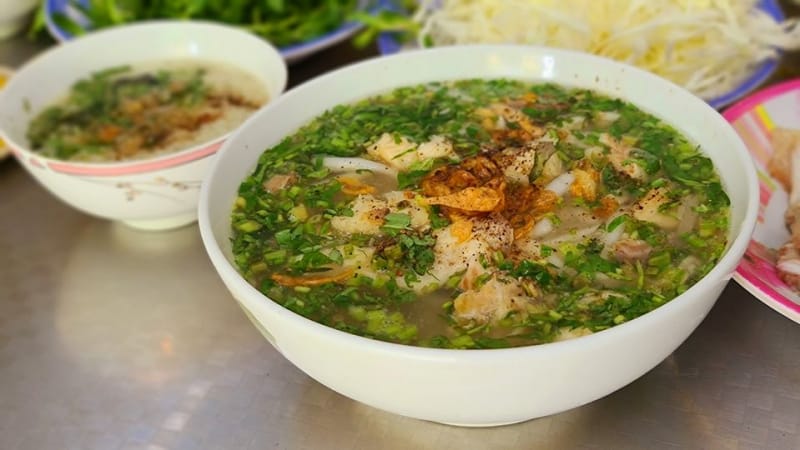 bánh canh cá lóc Đà Nẵng