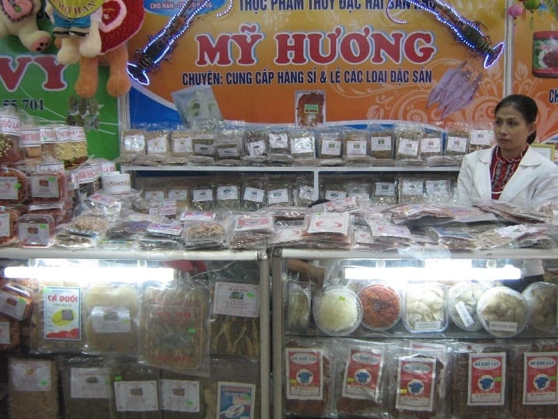 cửa hàng đặc sản Đà Nẵng