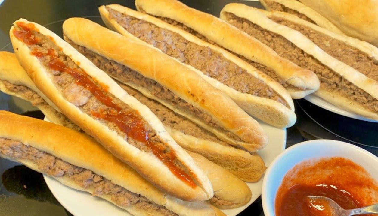 bánh mì que Đà Nẵng