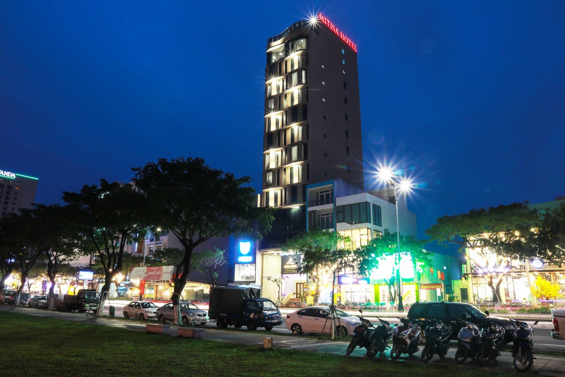 khách sạn gần sân bay Đà Nẵng giá rẻ