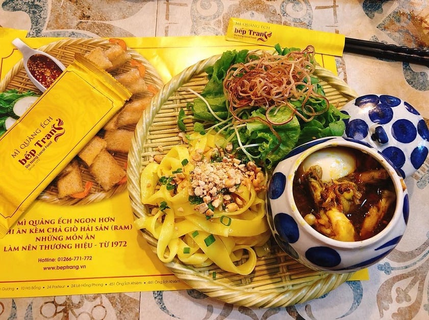 Đánh giá quán ăn nổi tiếng xứ Đà Mì quảng ếch Bếp Trang Đà Nẵng