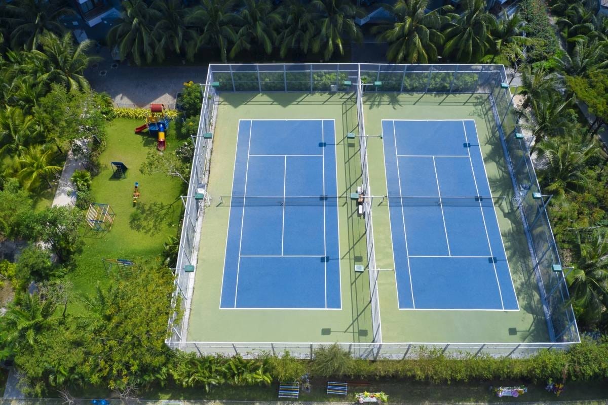 San tennis Ky Dong