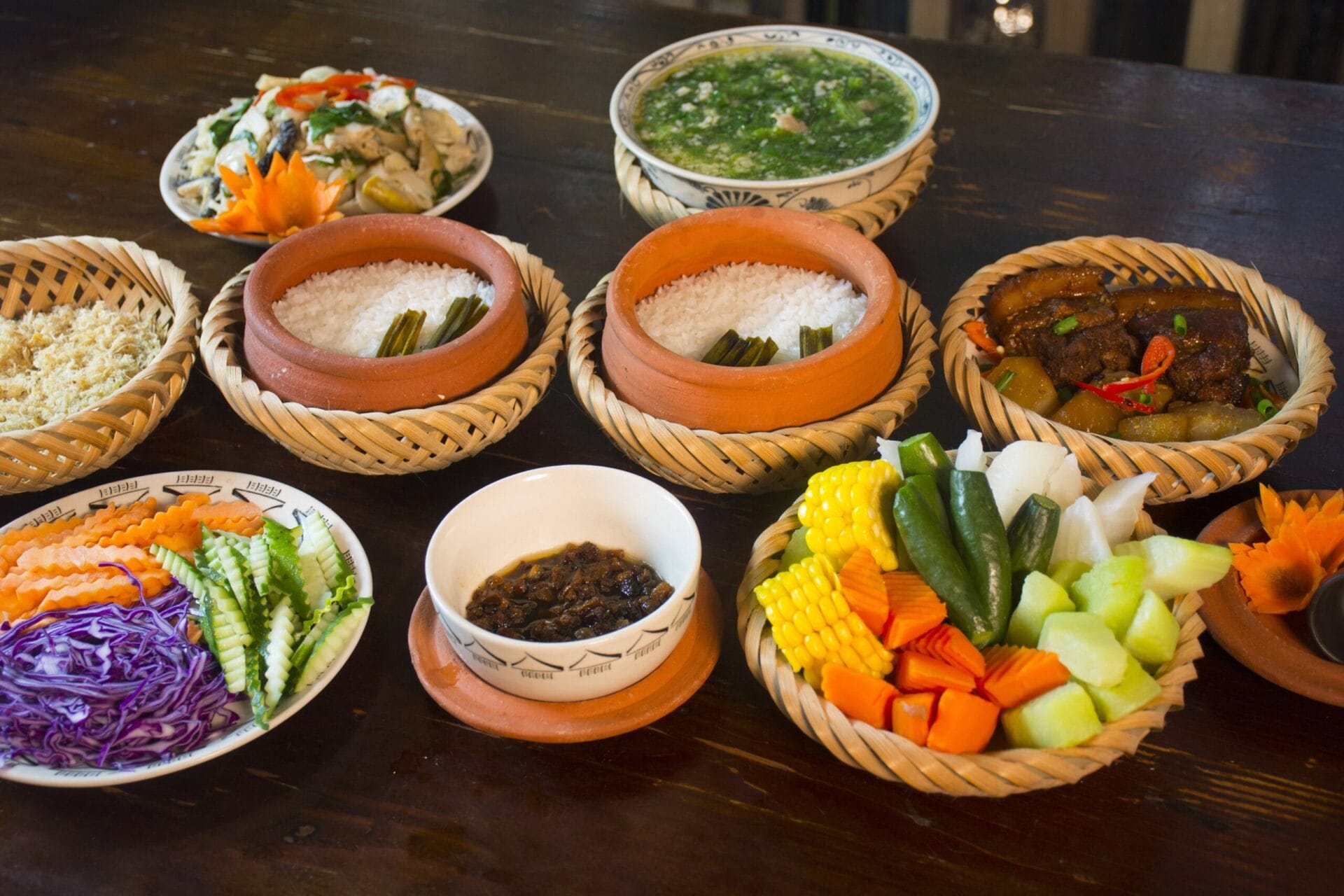 Cơm niêu An Nam quán