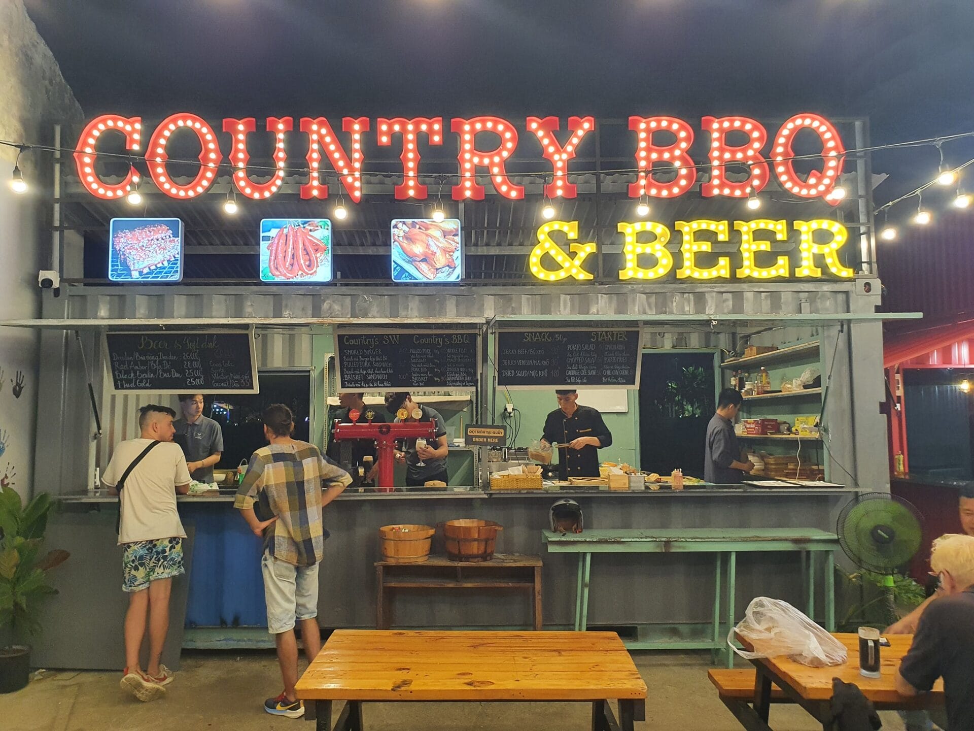 Country BBQ & BEER
