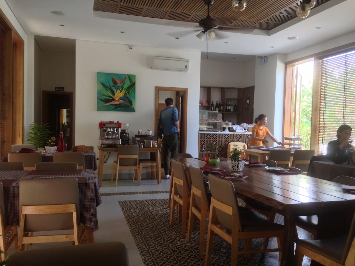 Torino Restaurant & Bakery