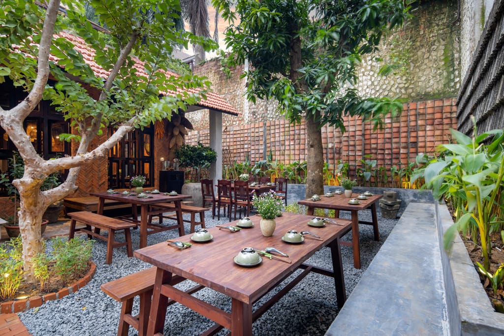 nhà hàng chay Sangha