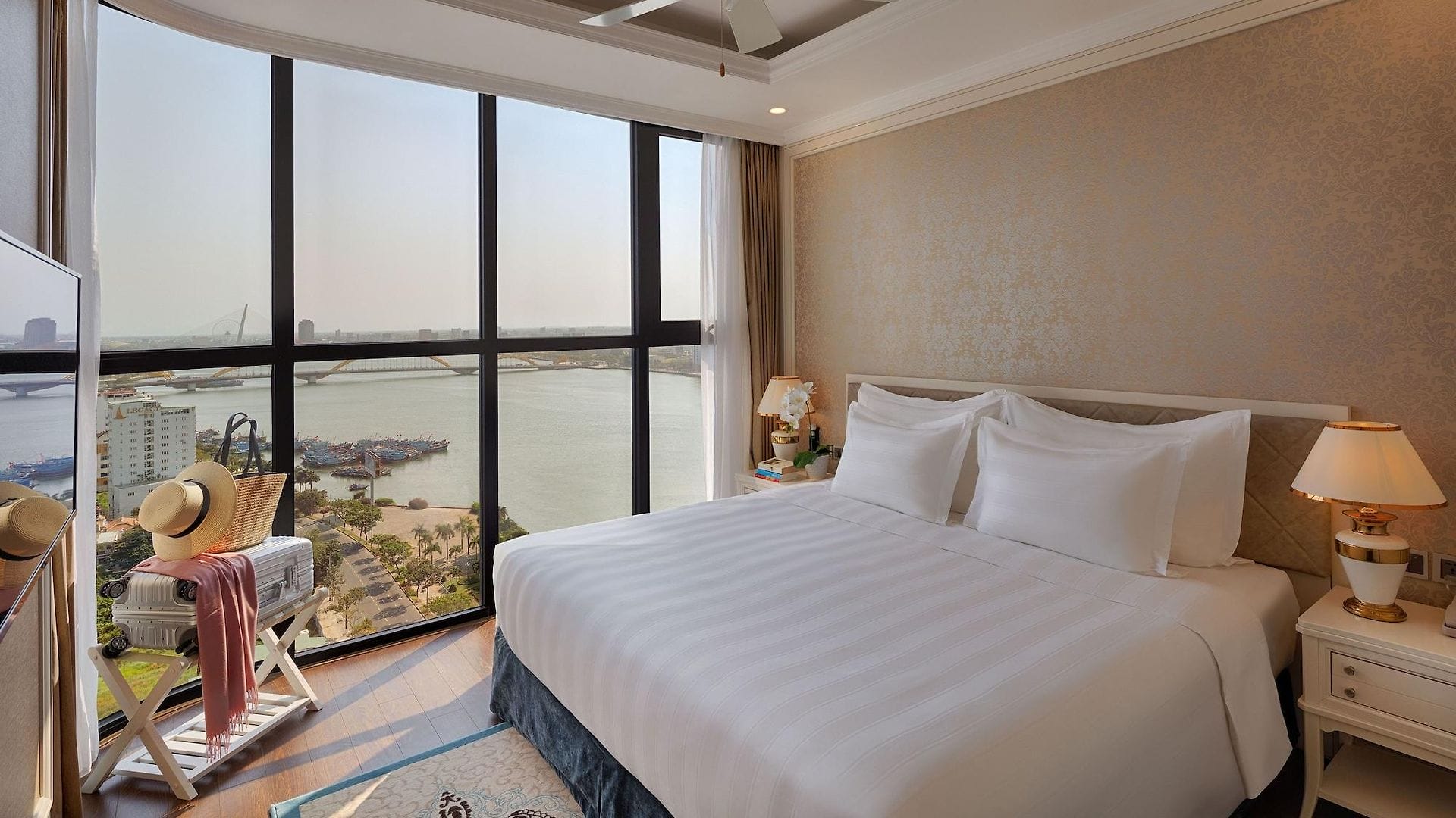 Meliá Vinpearl Riverfront