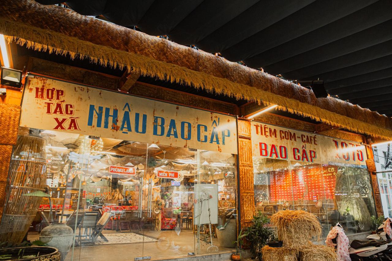 Tiệm Cơm Bao Cấp 1975