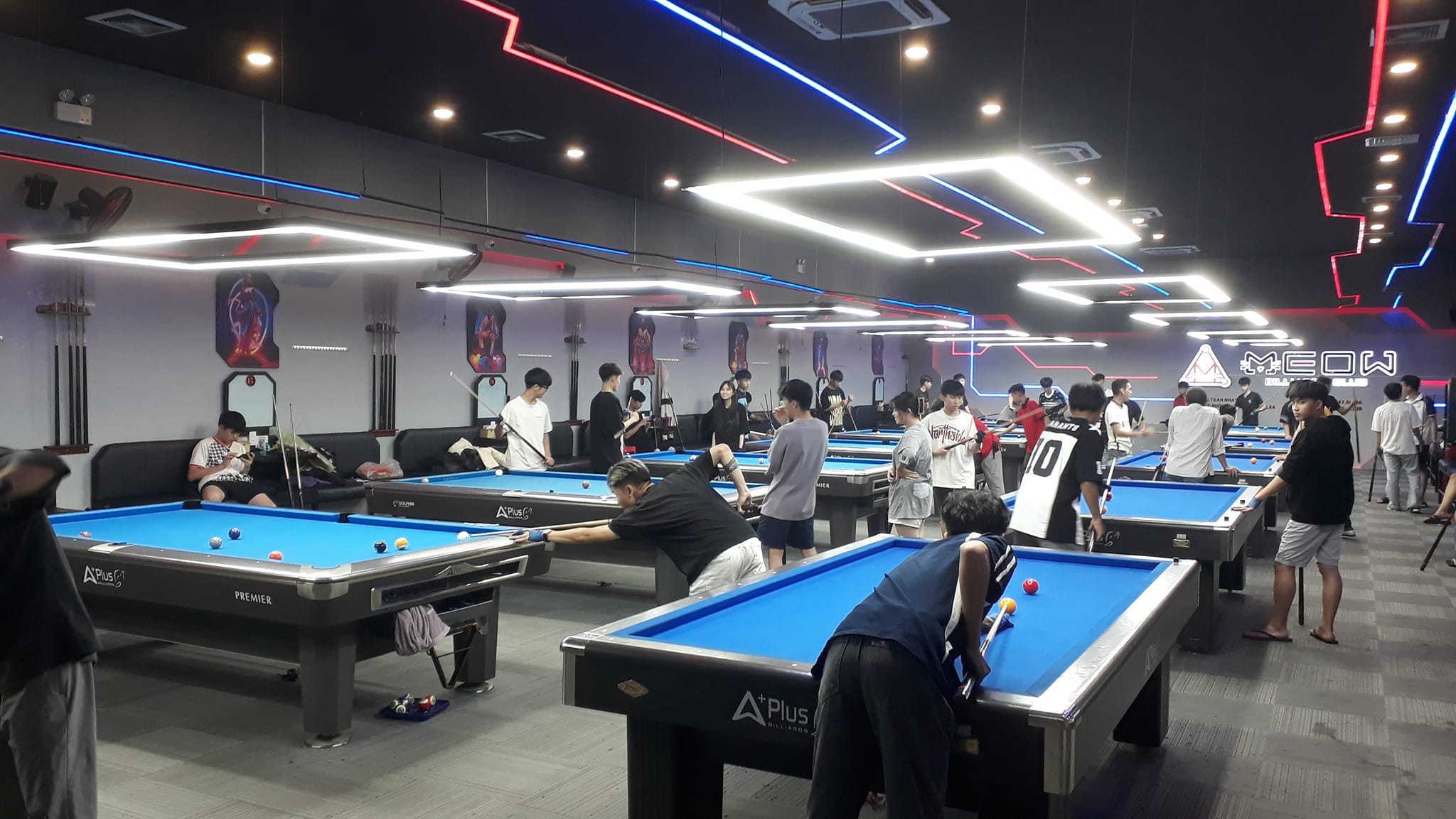 bida lo da nang meow billiards club