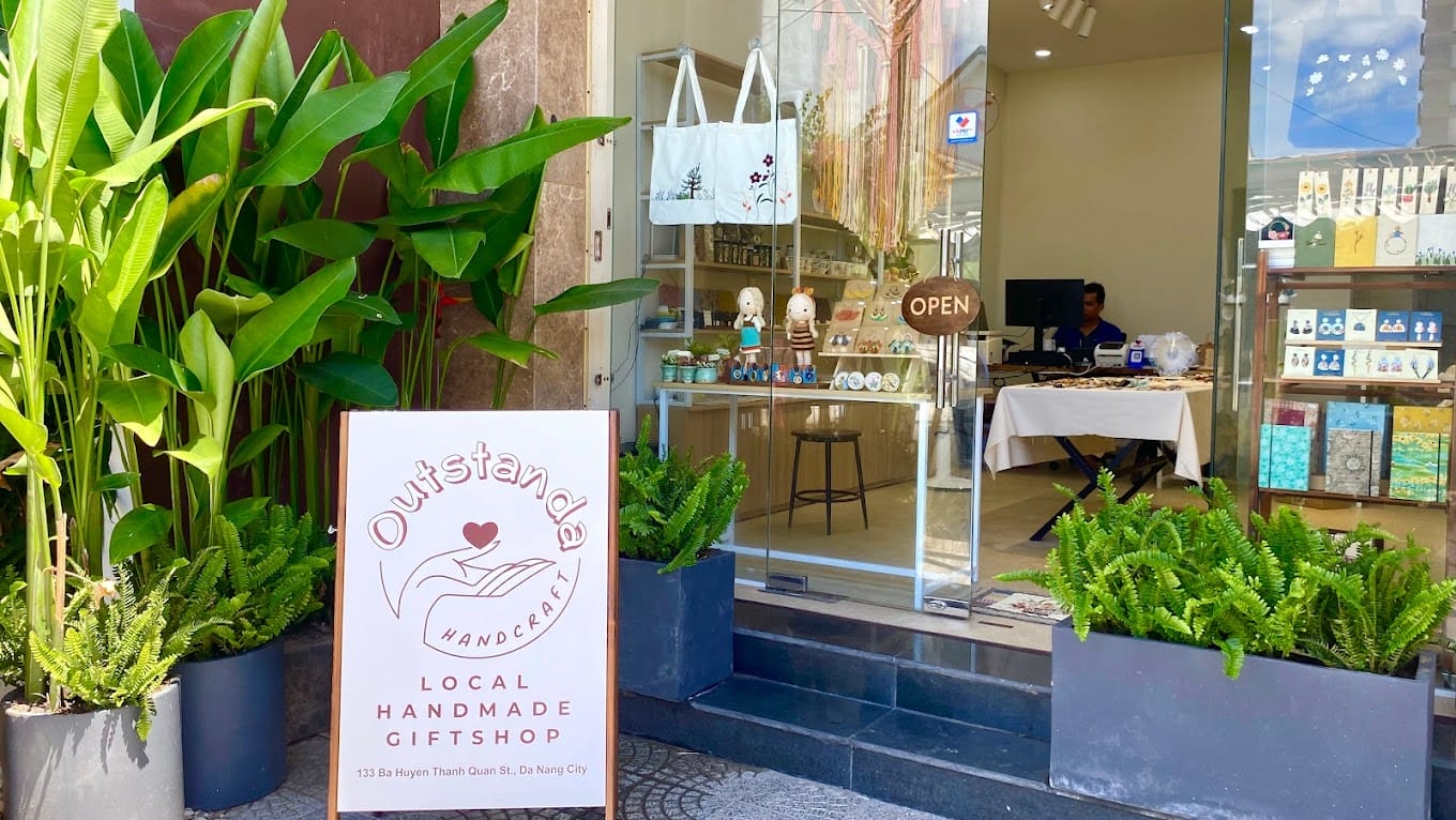 outstanda handcraft local handmade souvenirs
