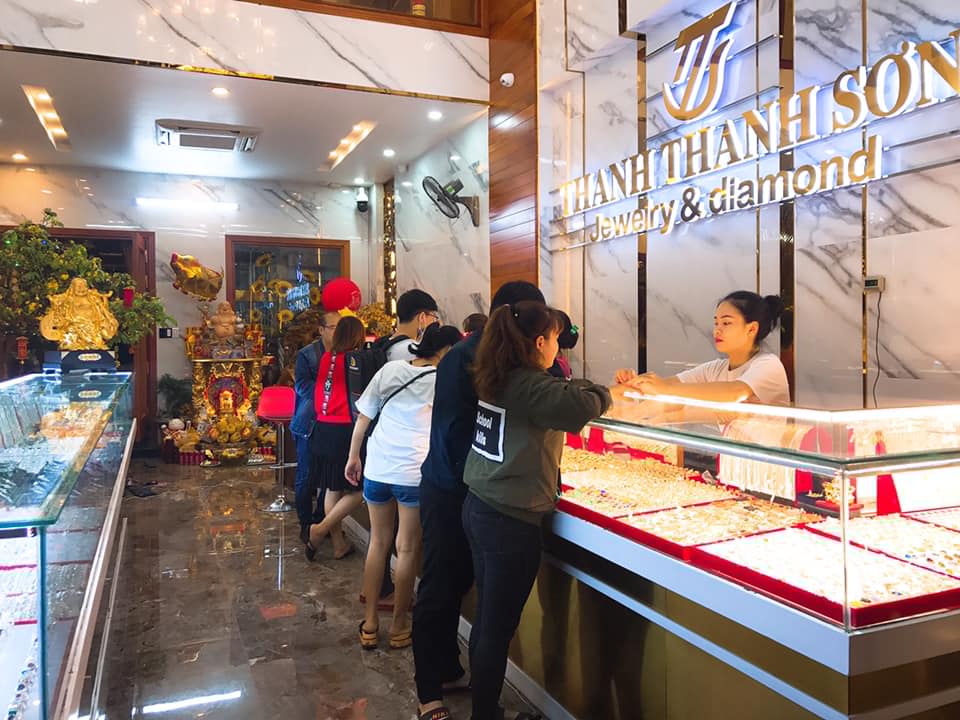 tiem vang thanh thanh son