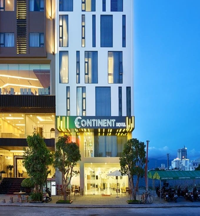 Continent Hotel 