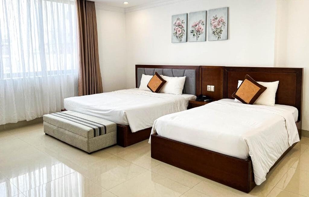 K Hotel Sauna and Massage gần biển Mỹ Khê