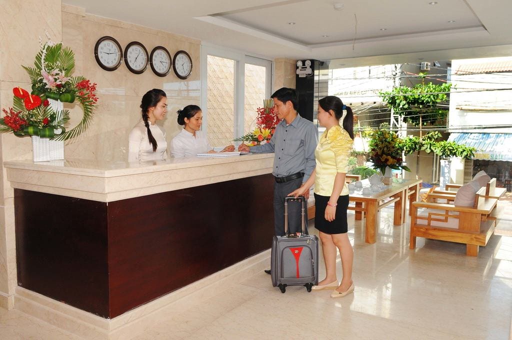 Khách sạn Dragon Sea