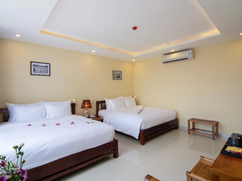 Martin Ho Hotel By Medii