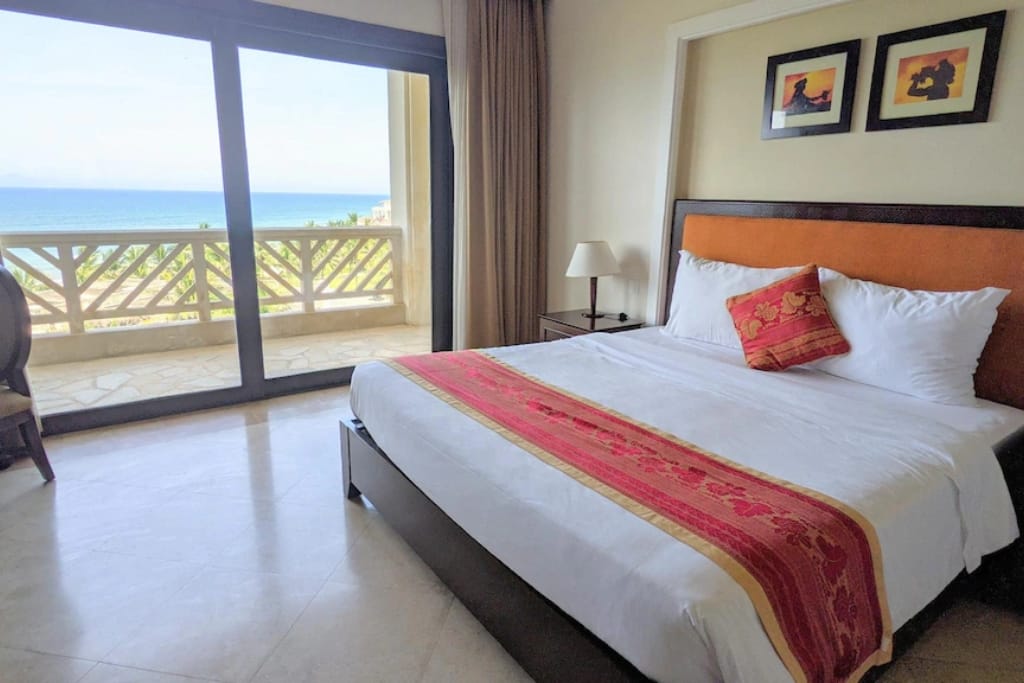 Olalani Resort & Condotel