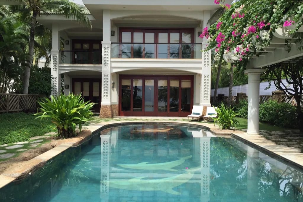 Olalani Resort & Condotel