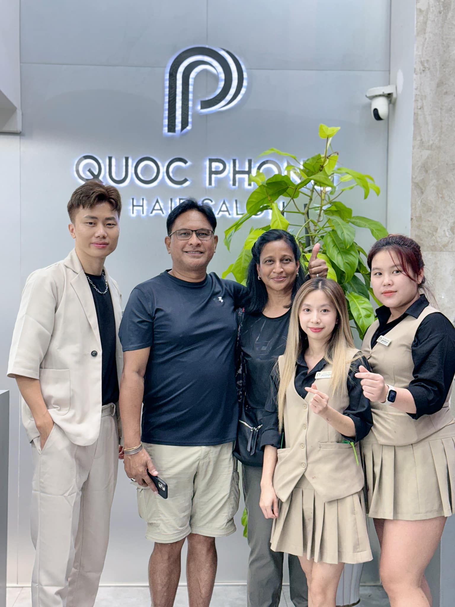 quoc phong hair salon head spa da nang