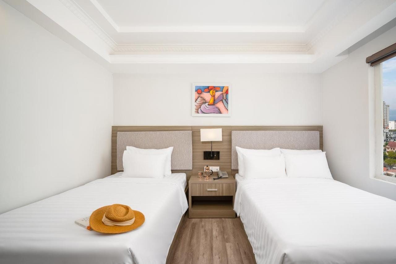 khách sạn đà nẵng