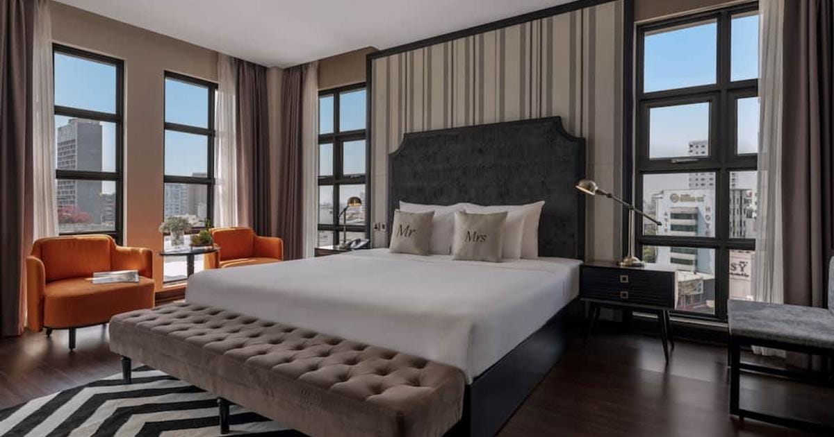 Khách sạn trung tâm