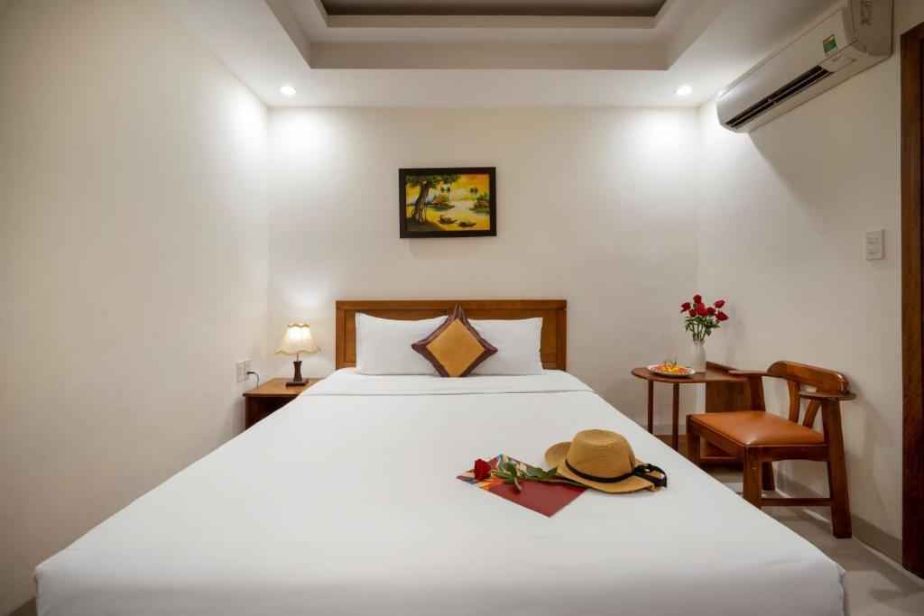 Twilight Beach Hotel