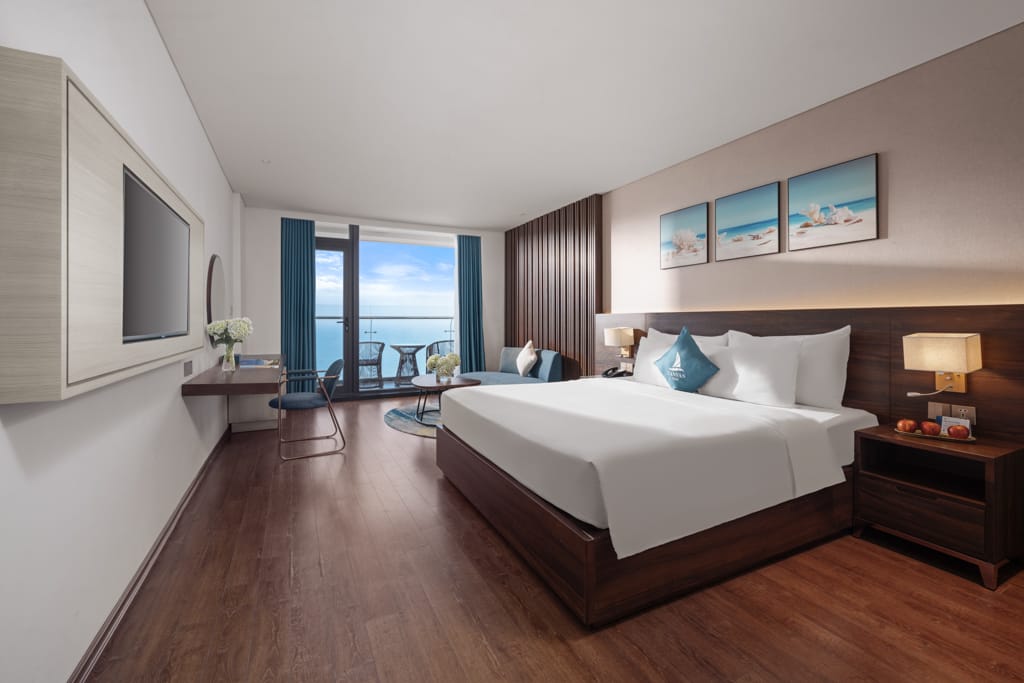 canvas hotel danang