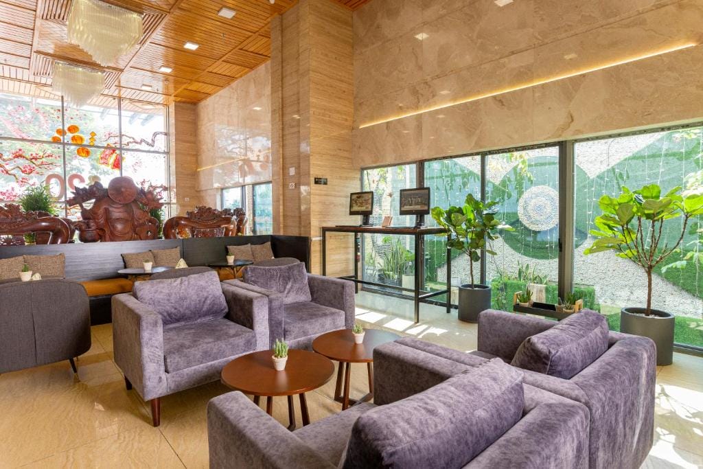 Khách sạn Như Minh Plaza