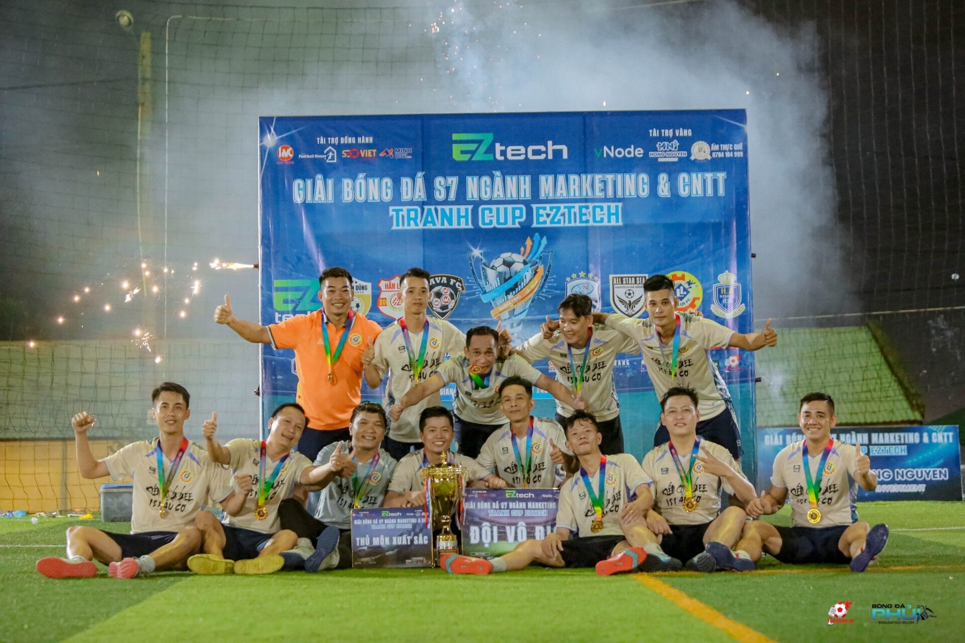 555524328 122176985228519832 306