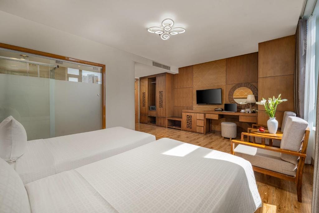 Khách sạn Như Minh Plaza