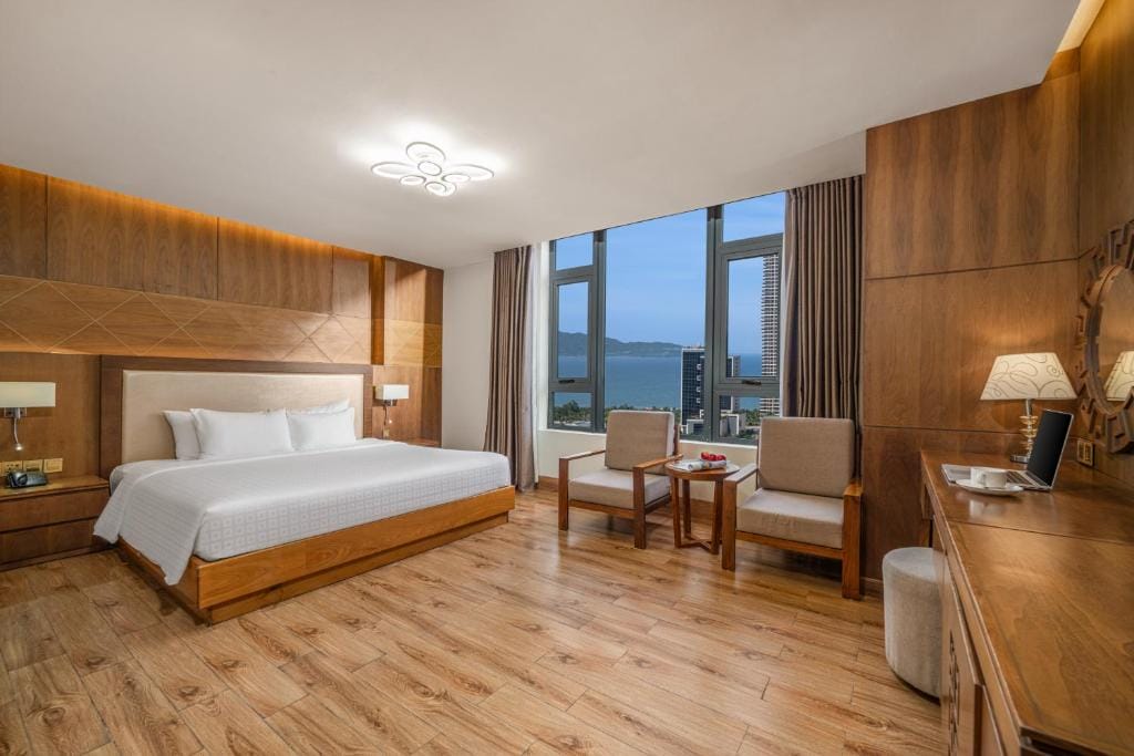 Khách sạn Như Minh Plaza