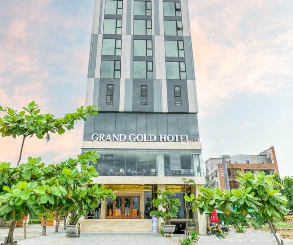 Khách sạn Grand Gold