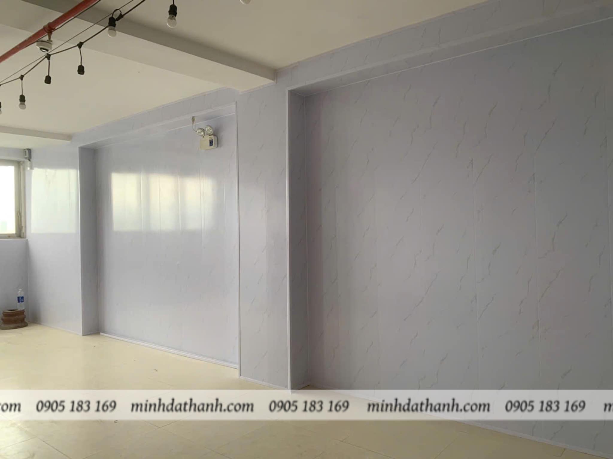 kho phân phối tấm ốp tường nano