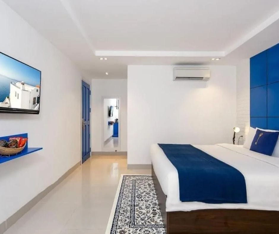 khách sạn Lucia Beach Hotel